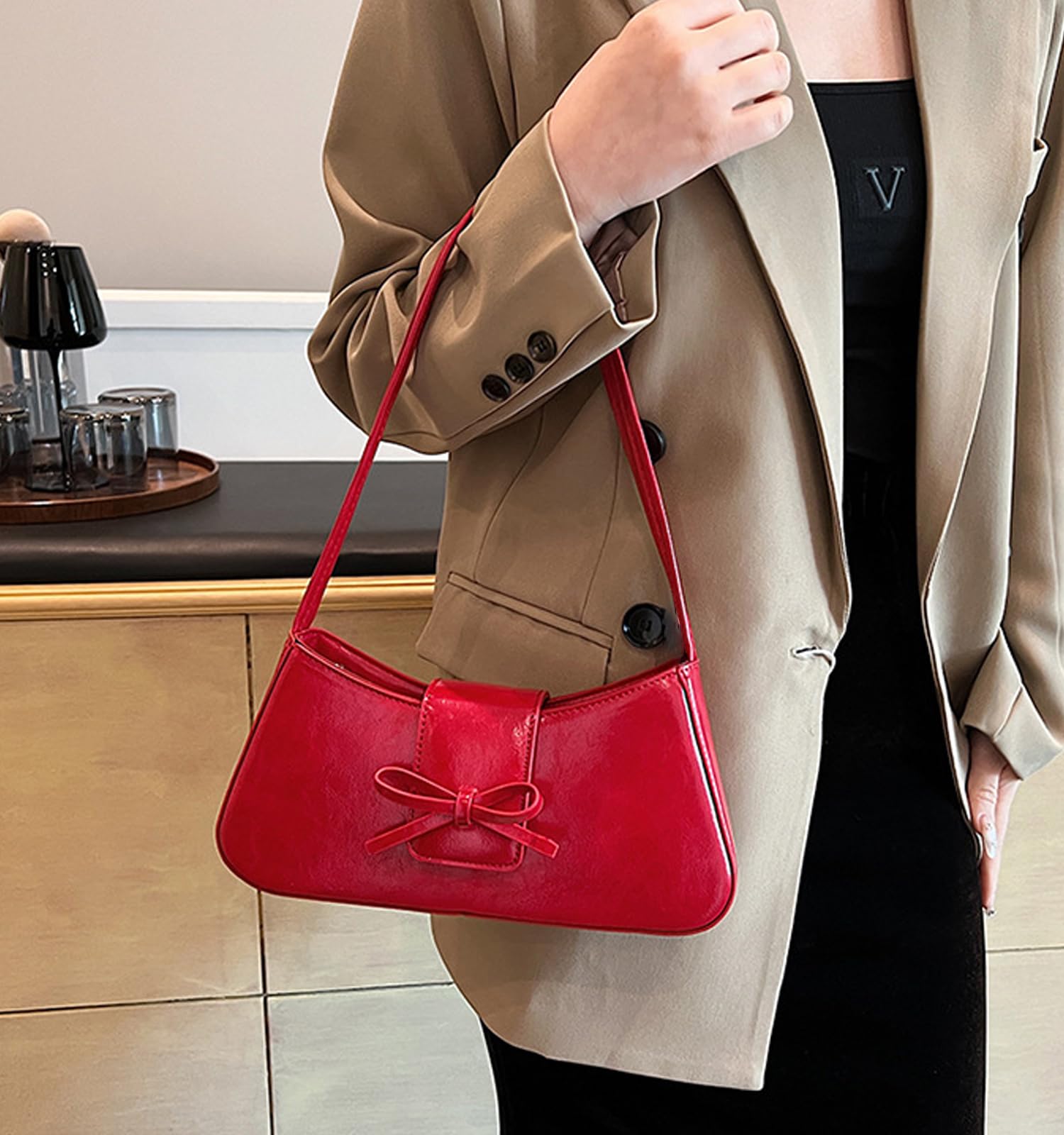 Shoulder Bag for Women, Hobo Handbags Trendy Y2K Purses Patent Leather Clutch Bag Cute Bow Purse